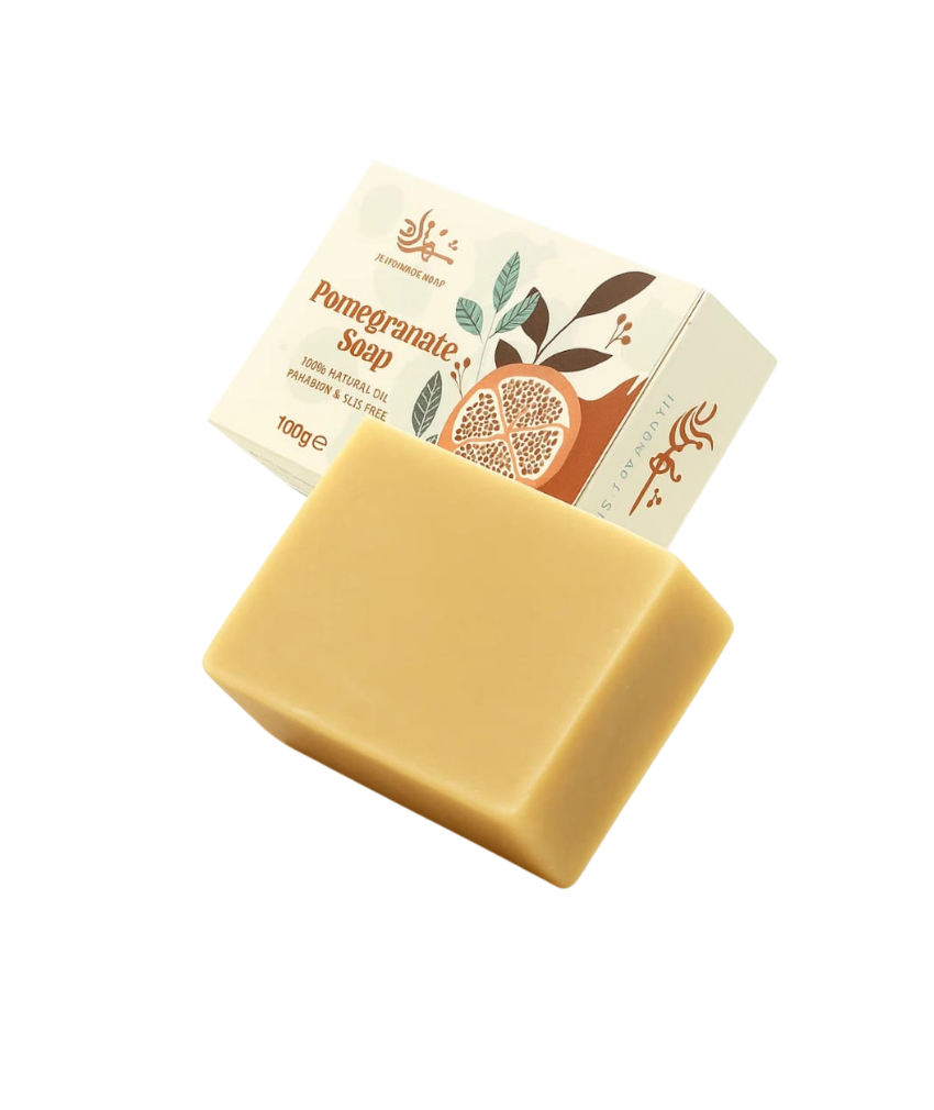 _صور منتجات موسكي مصر - 2025-10-04T095821.507 صابونه طبيعي بخلاصه الرمان الطبيعي تفتيح وشد البشره وتقليل النمش والكلف ومنع الاكزيما لاحتوائه الغنى بالمعادن ١٠٠ جرام من شهر زاد - الصورة 1